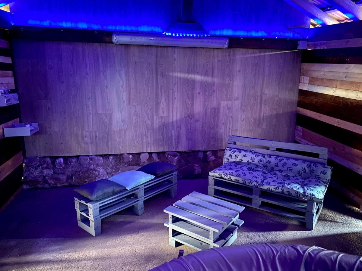 Du Faye Avec Jacuzzi Prive Apartment *