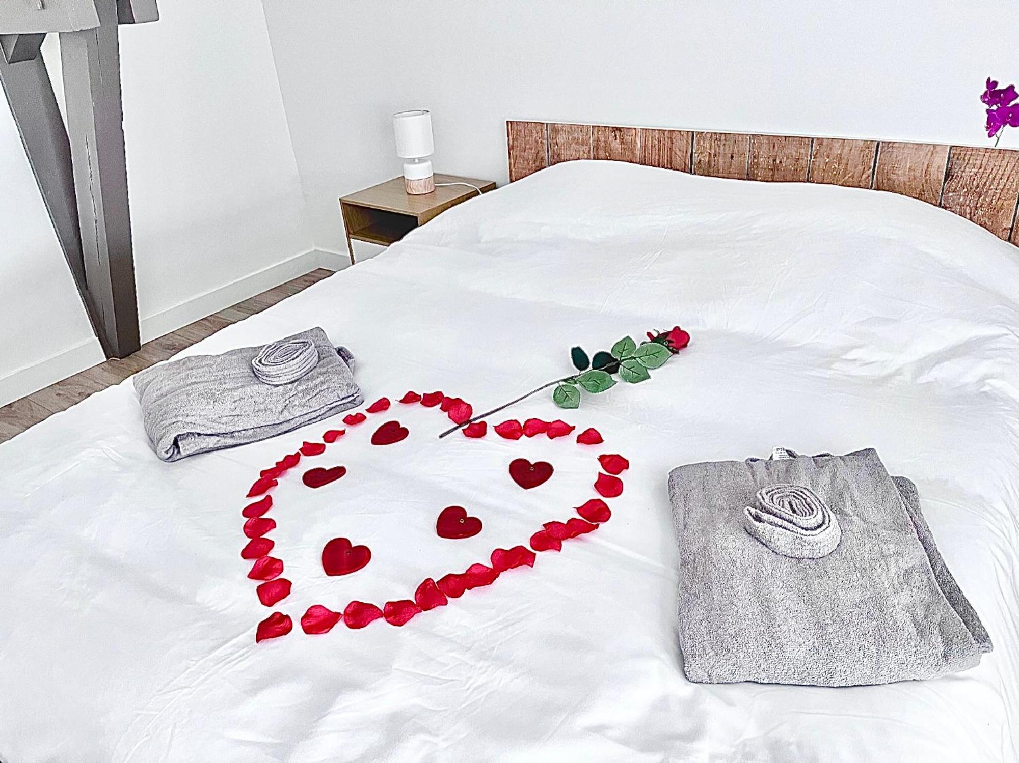 Apartment Du Faye Avec Jacuzzi Prive *
