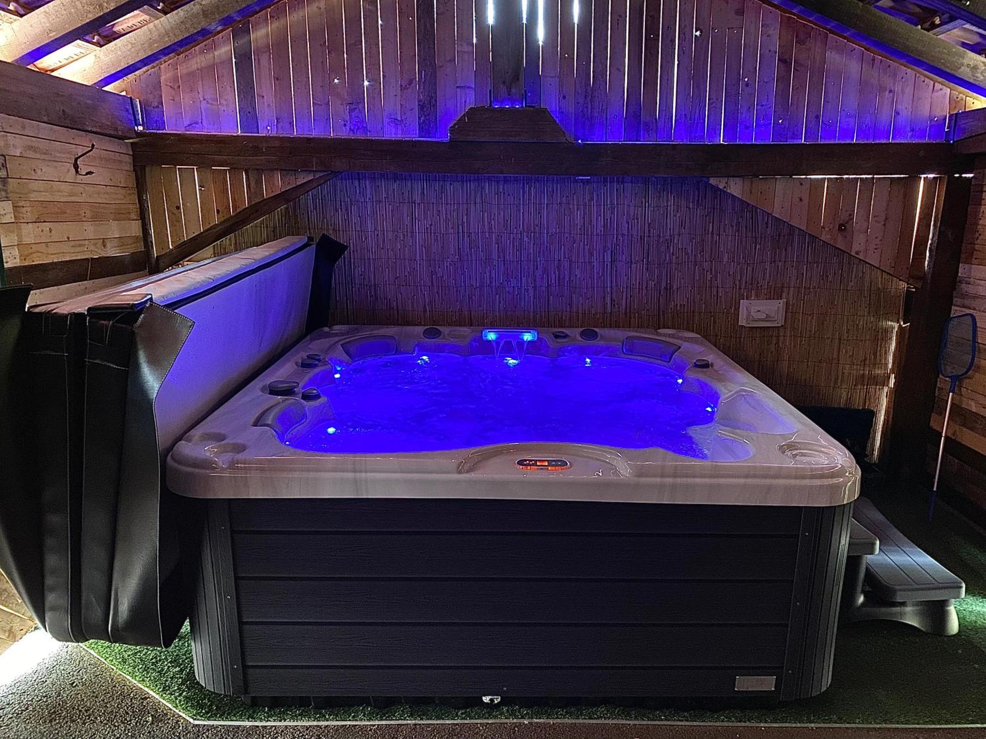 Du Faye Avec Jacuzzi Prive Etueffont