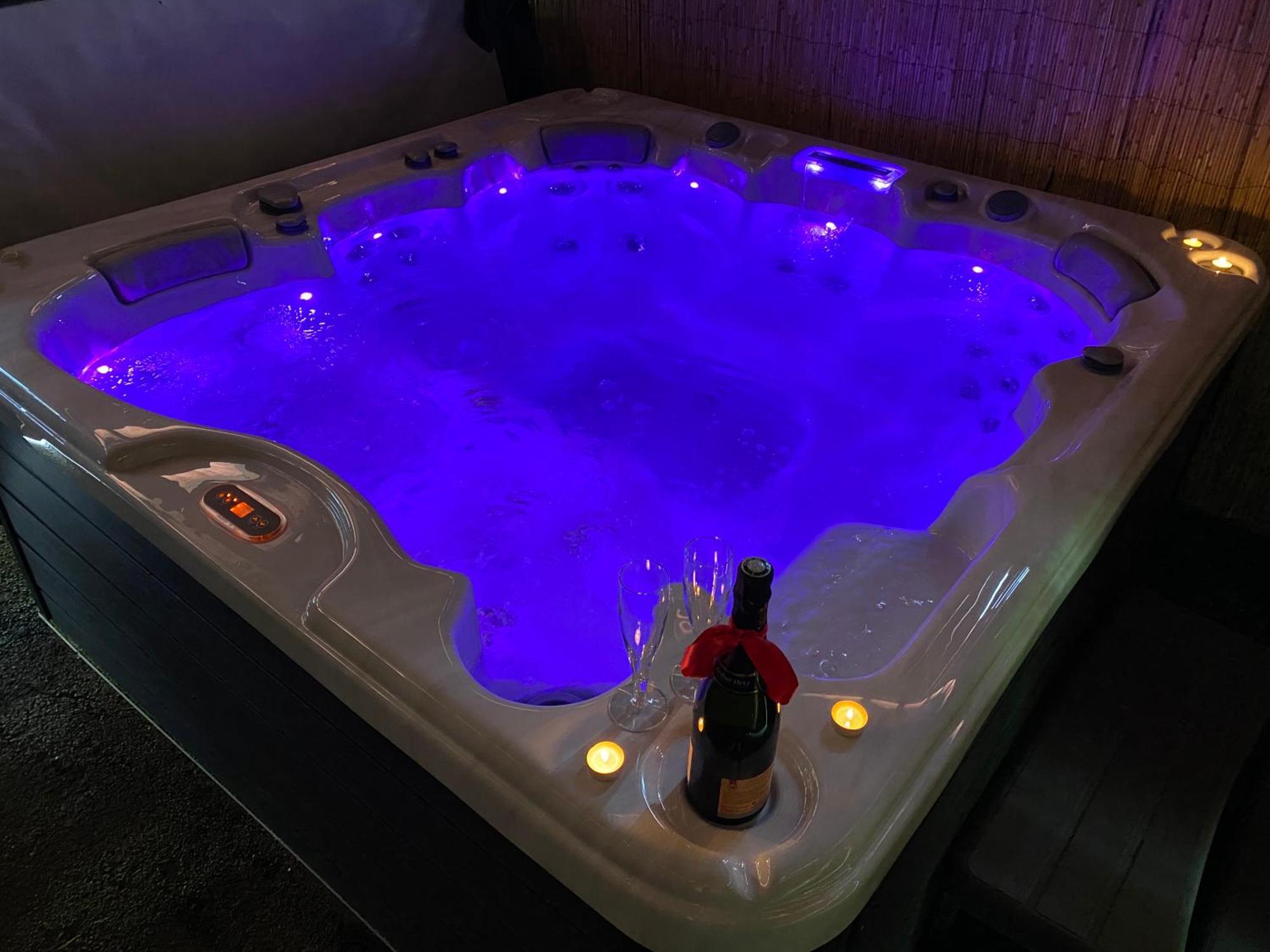 Du Faye Avec Jacuzzi Prive Etueffont